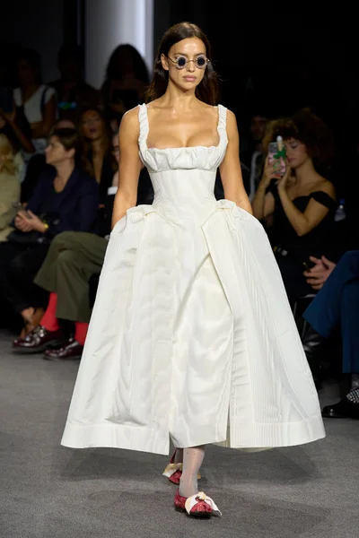 Look 38